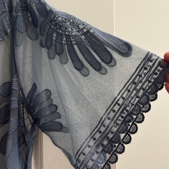 David and Young Blue Floral Lace Kimono Duster Womens One Size Boho Sheer - Picture 3 of 5